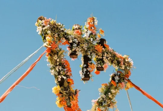 The Devil Wears Prada - Flowers